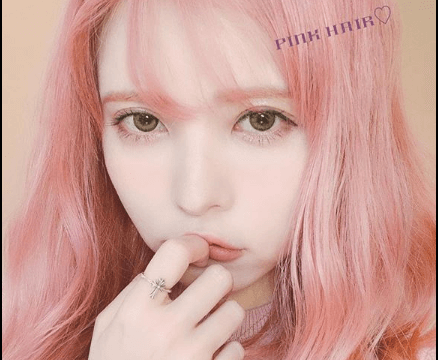 益若つばさ　顔　変化　2019　整形しすぎ　ピンク髪